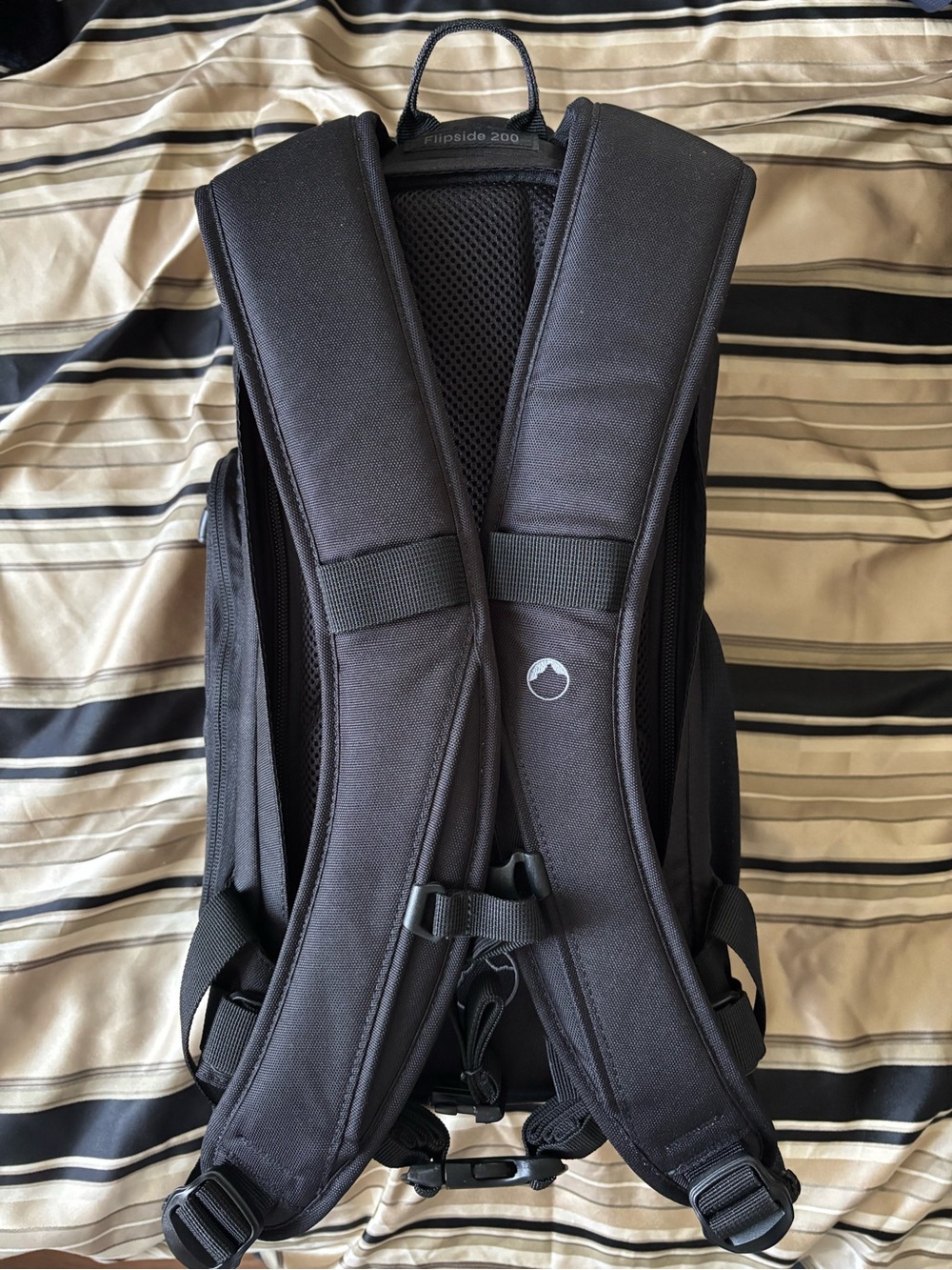 Lowepro Camera Backpack - Picture 2 of 15